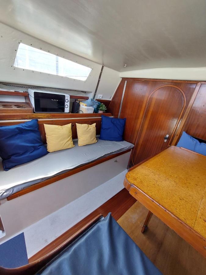 Lisbon Cosy Boat Hotel Luaran gambar