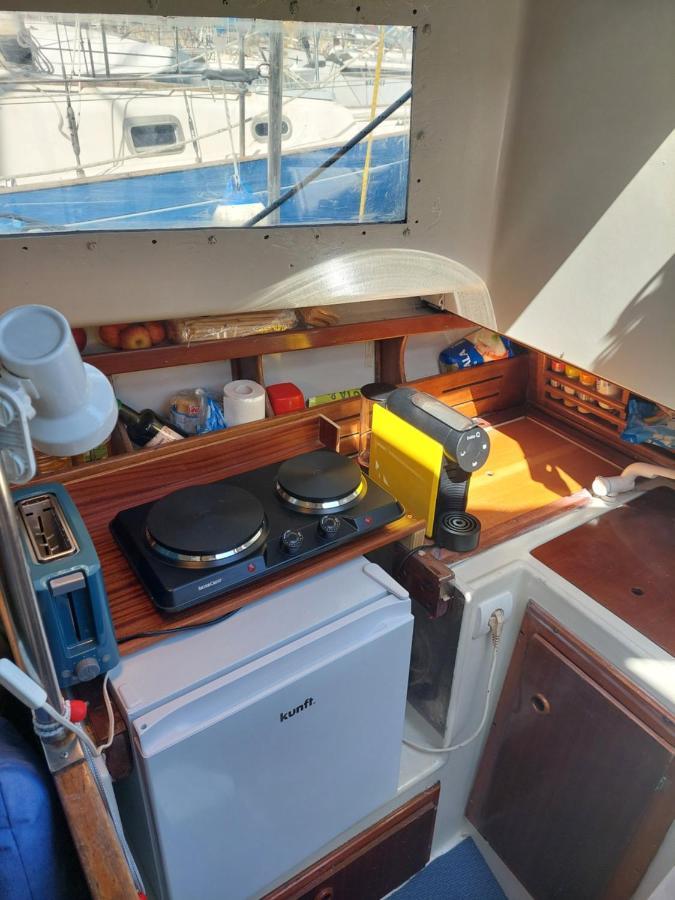 Lisbon Cosy Boat Hotel Luaran gambar