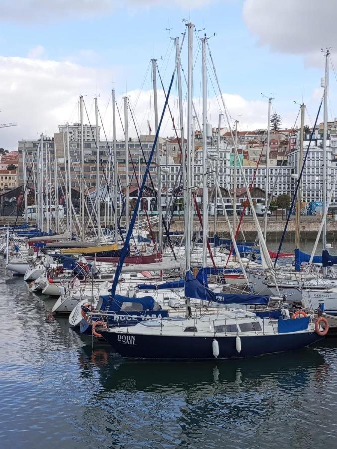 Lisbon Cosy Boat Hotel Luaran gambar