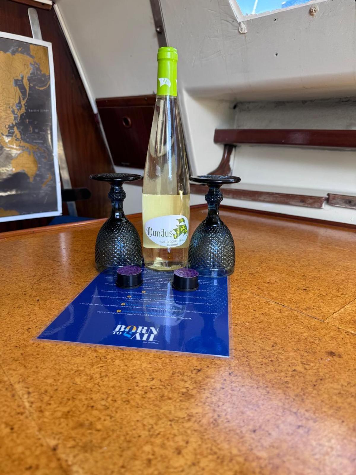 Lisbon Cosy Boat Hotel Luaran gambar