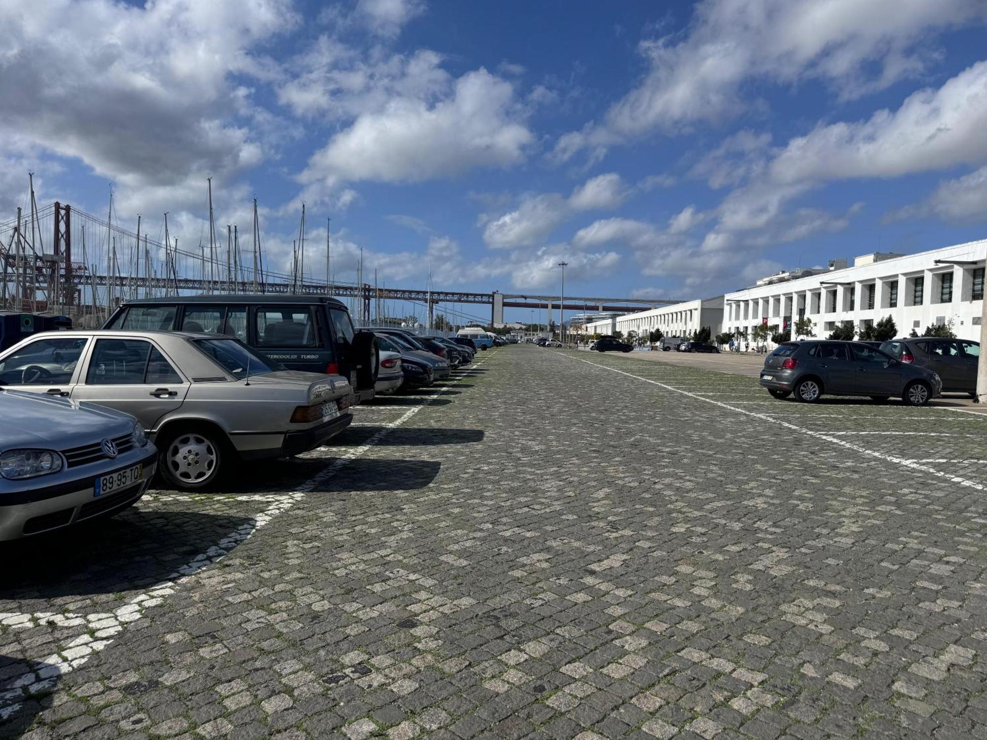 Lisbon Cosy Boat Hotel Luaran gambar